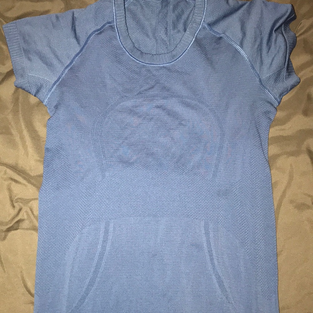 Blue lululemon shirt